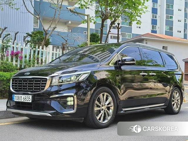 Kia The New Carnival 2019 Черный из Кореи
