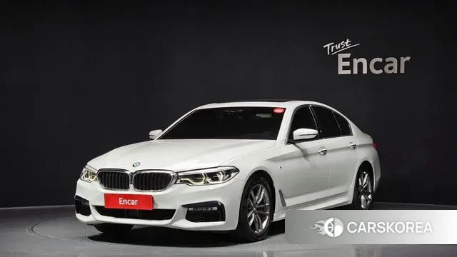 BMW 5 Series (G30) 2018 Белый из Кореи
