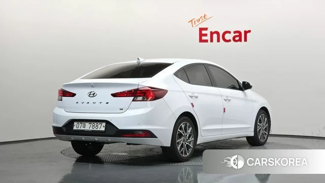 Hyundai The New Avante AD 2018 Белый из Кореи