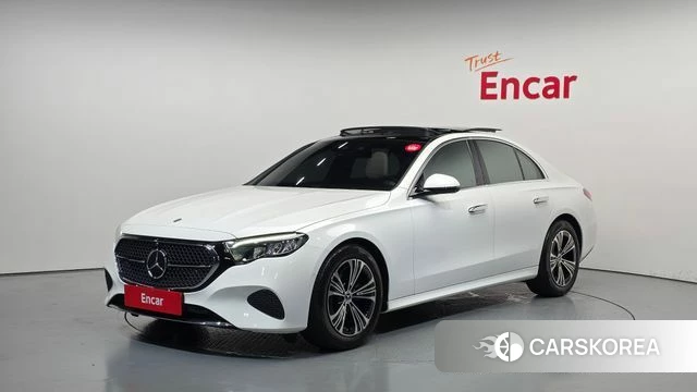 Mercedes-Benz E-Class W214 2024 Белый из Кореи