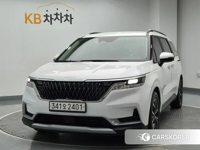 Kia Carnival 4th generation 2023 Белый из Кореи