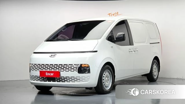 Hyundai Staria 2021 Серебряный из Кореи