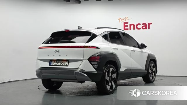 Hyundai Kona (SX2) 2023 Белый из Кореи