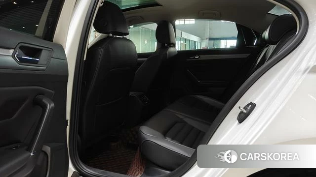 Volkswagen Lingdu 2021 Белый из Китая