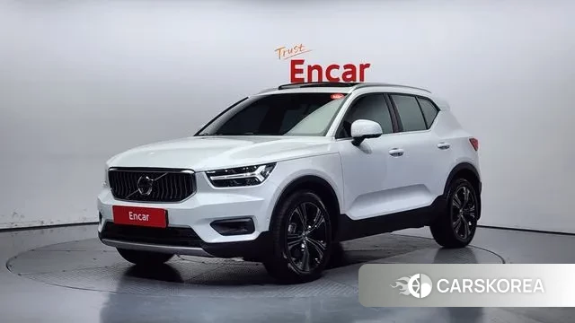 Volvo XC40 2019 Белый из Кореи
