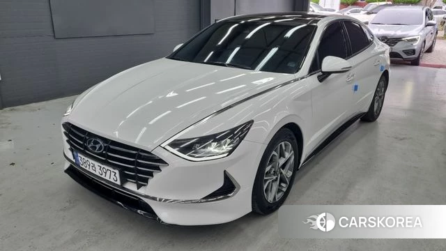 Hyundai Sonata (DN8) 2022 Белый из Кореи