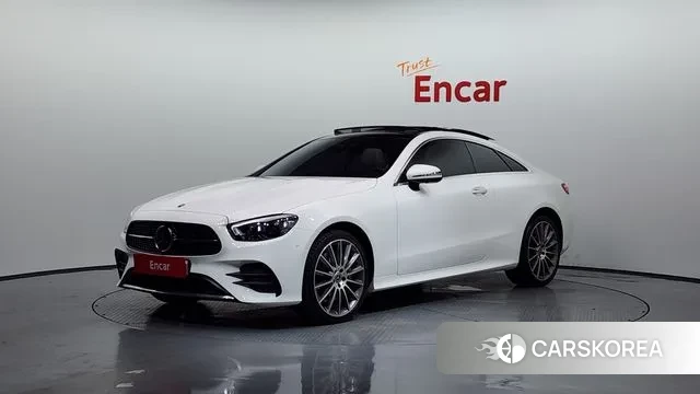 Mercedes-Benz E-Class W213 2023 Белый из Кореи