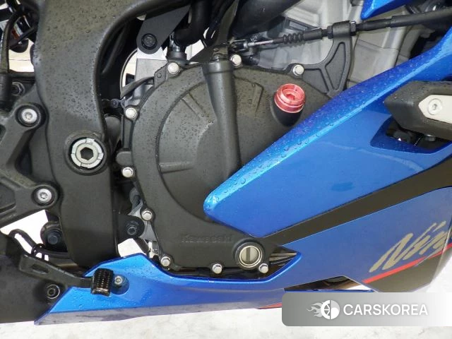 Engine photo