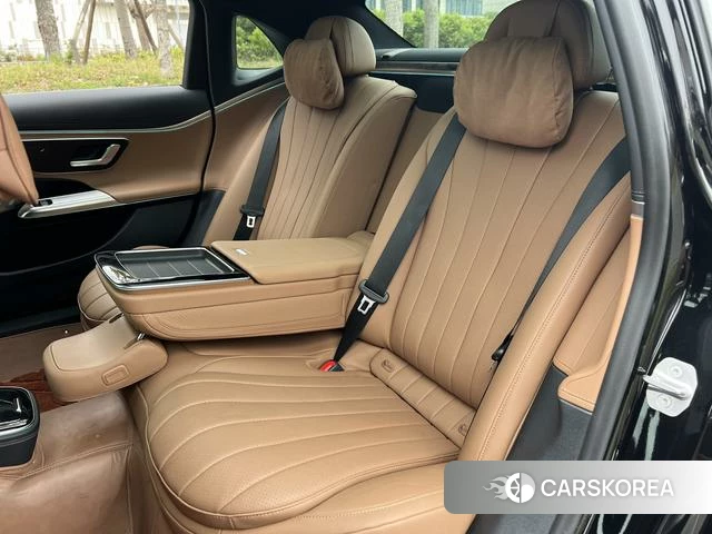Mercedes-Benz E-class 2024 Черный из Китая