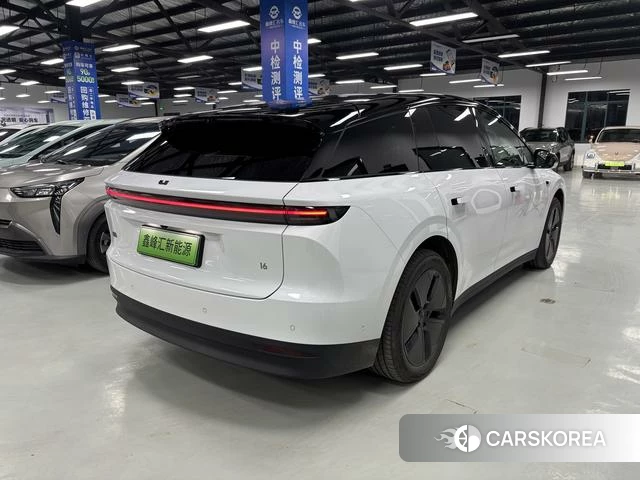 Ideal car Ideal i6 2025 Белый из Китая