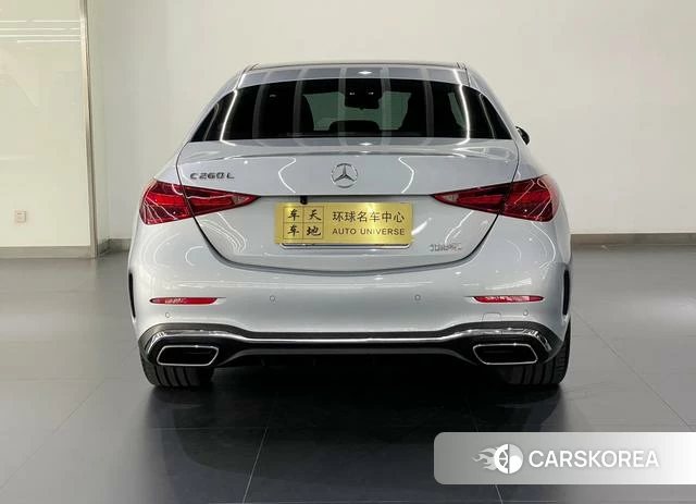 Mercedes-Benz Class C 2023 Серебристо-серый из Китая