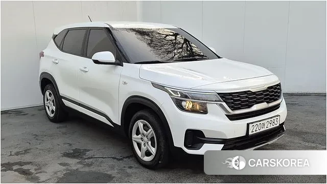 Kia Seltos 2021 Белый из Кореи