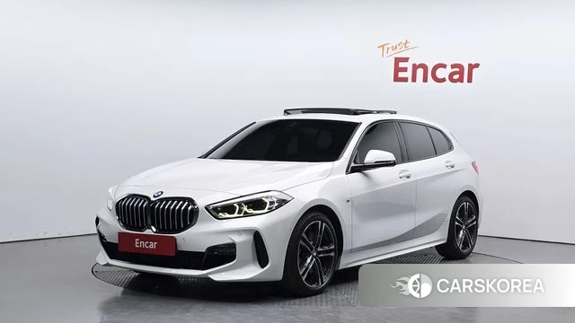 BMW 1 Series (F40) 2023 Белый из Кореи