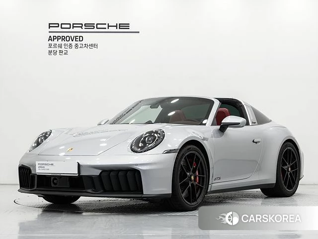 Porsche 911(992) 2025 Серебряный из Кореи