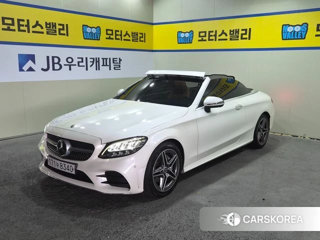 Mercedes-Benz C-Class W205 2019 Белый из Кореи