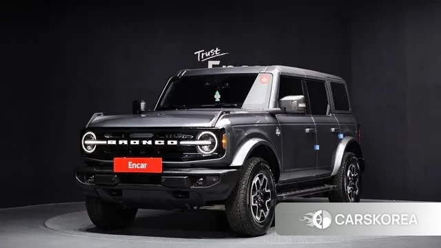 Ford Bronco 6th Generation 2024 Серый из Кореи