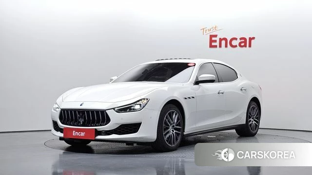 Maserati Ghibli 2018 Белый из Кореи