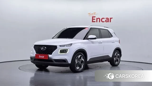 Hyundai Venue 2023 Белый из Кореи