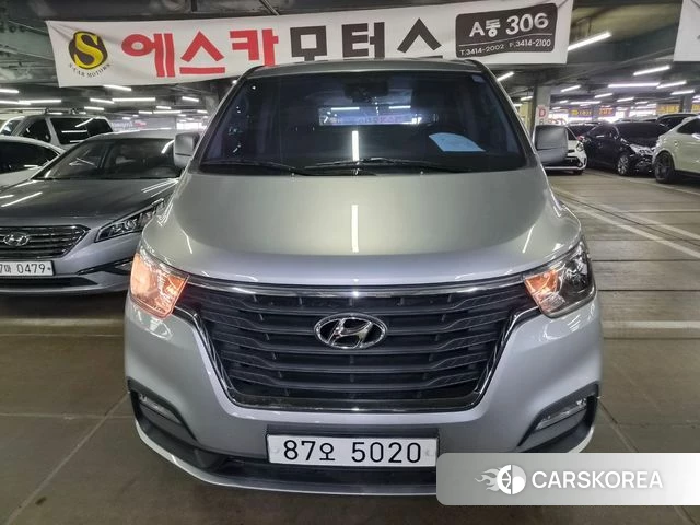 Hyundai The New Grand Starex 2019 Серебряный из Кореи
