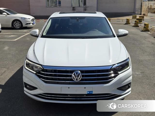 Volkswagen Sagitar 2020 Белый из Китая