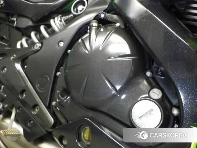 Engine photo