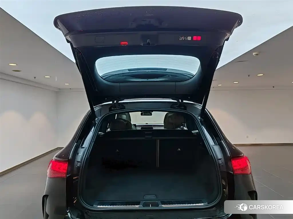 Mercedes-Benz EQE SUV 2025 Черный из Китая