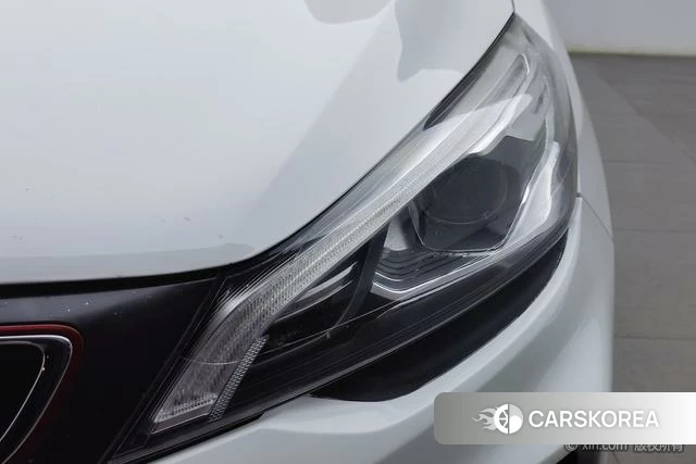 Geely Automobile Emgrand GS 2018 Белый из Китая