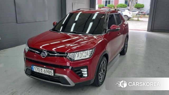 Ssangyong Tivoli Air 2022 Красный из Кореи
