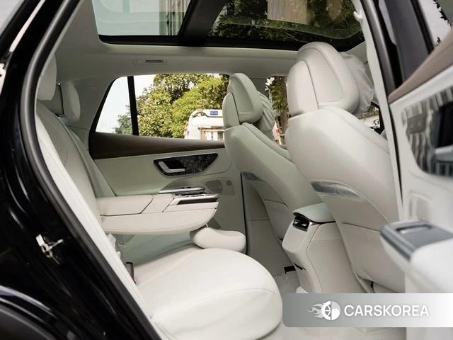 Mercedes-Benz EQE SUV 2026 Черный из Китая