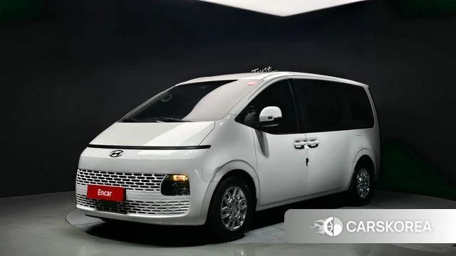 Hyundai Staria 2022 Белый из Кореи