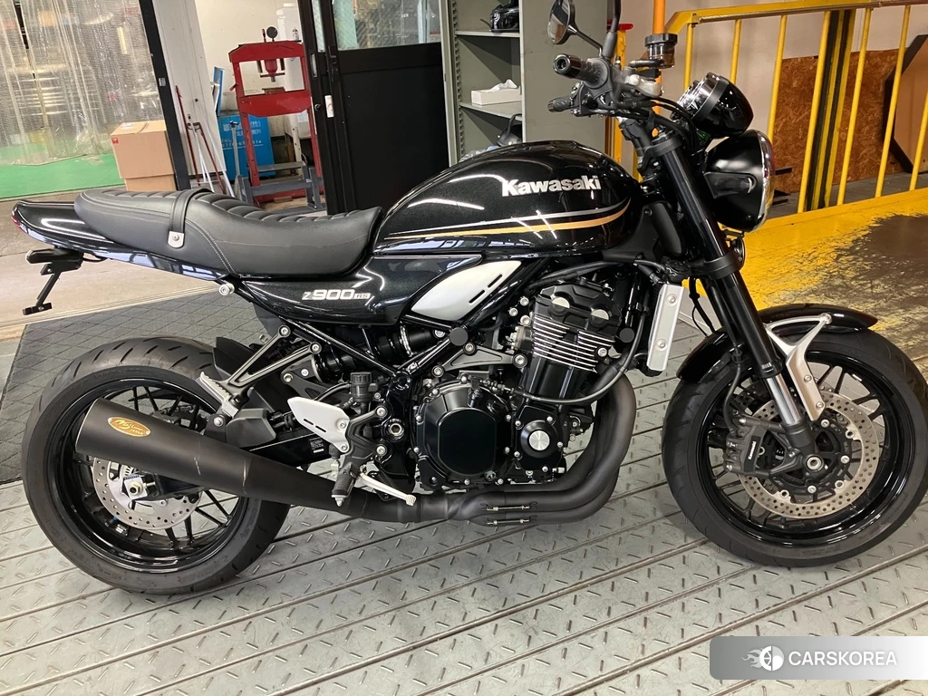 Проданный Kawasaki Z900RS 2018 из Японии