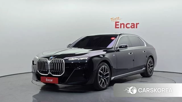 BMW 7 Series (G70) 2025 Черный из Кореи