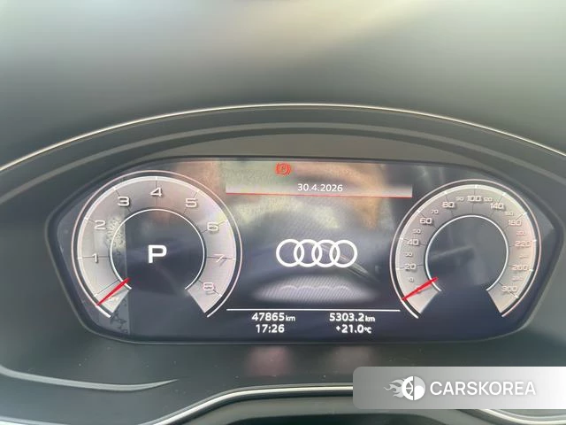 Audi A4L 2023 Белый из Китая