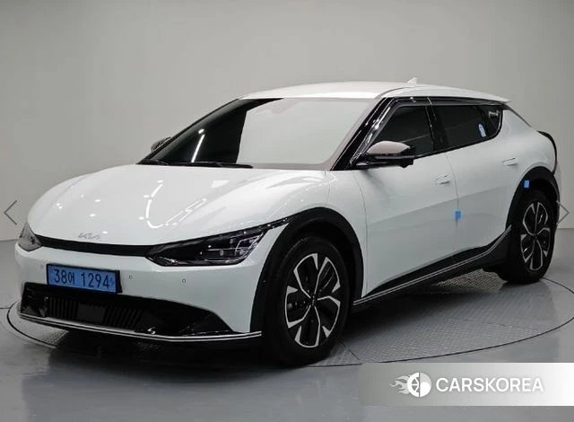 Kia EV6 2023 Белый из Кореи