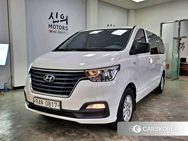 Hyundai The New Grand Starex 2019 Белый из Кореи