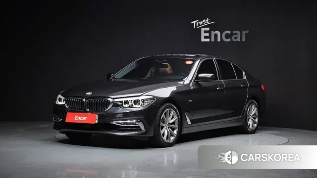 BMW 5 Series (G30) 2018 Серый из Кореи