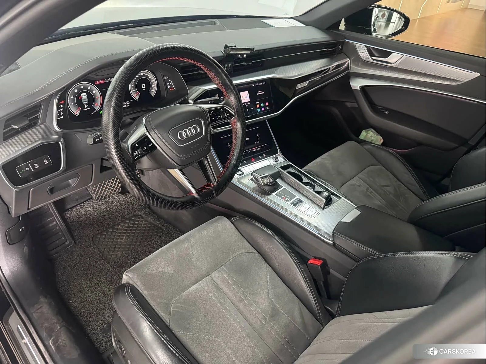 Audi A6L 2023 Черный из Китая