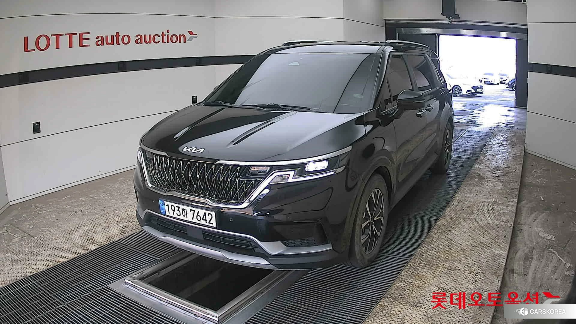 Kia Carnival 2022 Aurora Black Pearl из Кореи