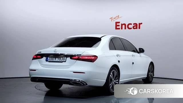 Mercedes-Benz E-Class W213 2020 Белый из Кореи