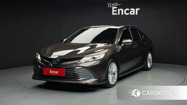 Toyota Camry (XV70) 2019 Коричневый из Кореи