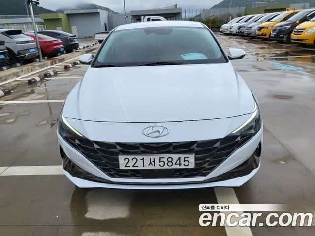 Hyundai Avante (CN7) 2021 Белый из Кореи
