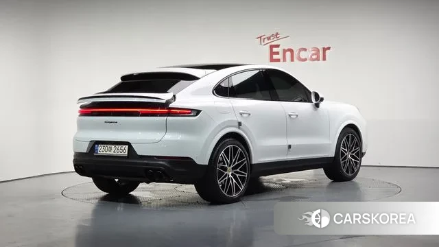 Porsche Cayenne (PO536) 2023 Белый из Кореи