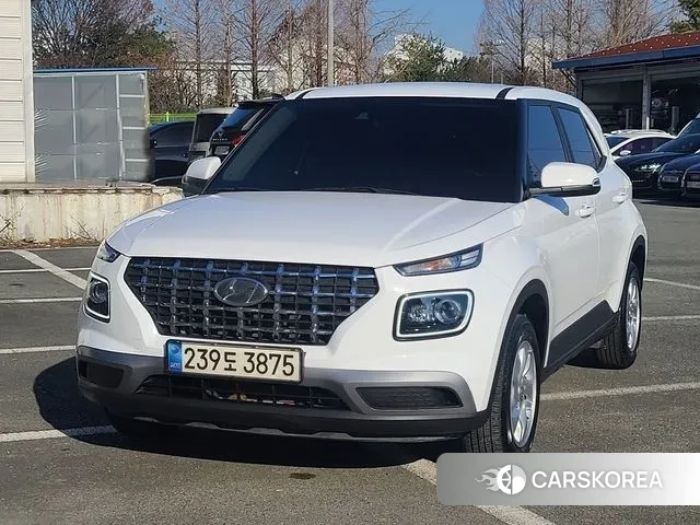 Hyundai Venue 2021 Белый из Кореи