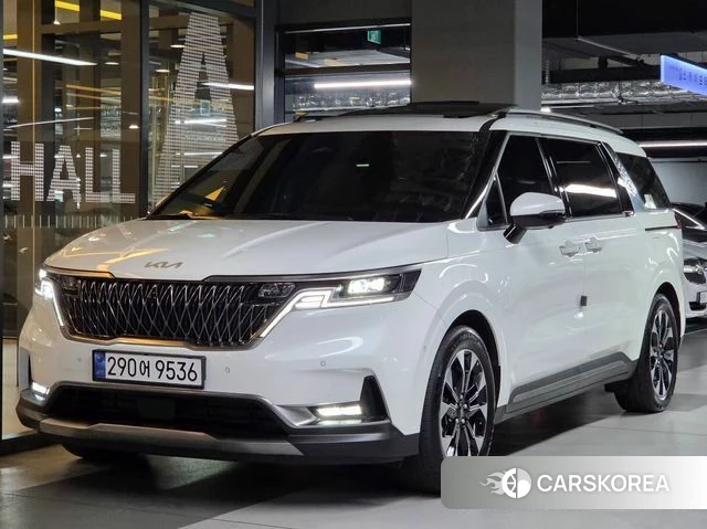 Kia Carnival 4th generation 2023 Белый из Кореи