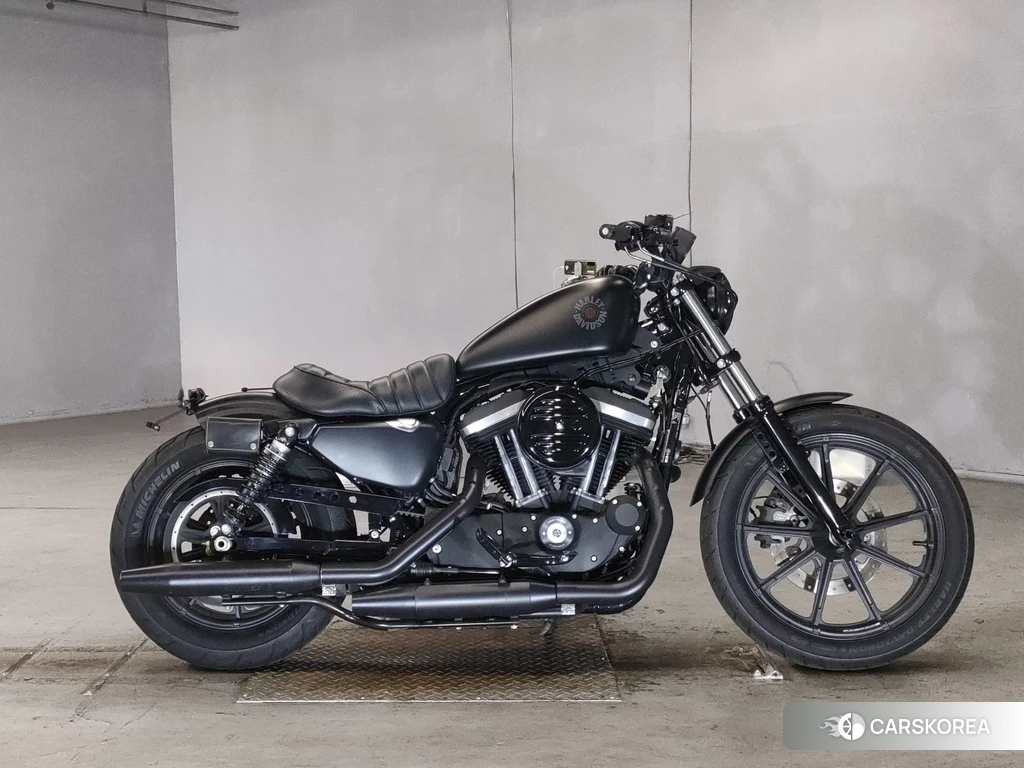Проданный Harley-Davidson Sportster XL883N 2020 из Японии, фото 2