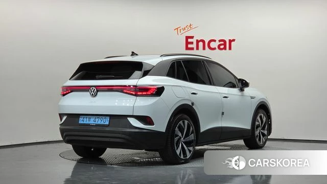 Volkswagen ID.4 2023 Белый из Кореи