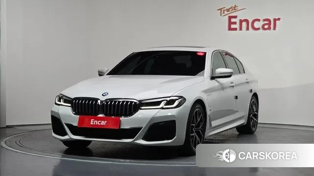 BMW 5 Series (G30) 2020 Белый из Кореи