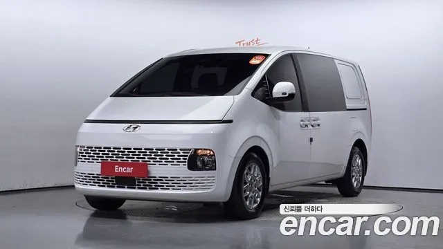 Hyundai Staria 2022 Белый из Кореи