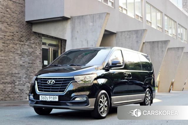 Hyundai The New Grand Starex 2020 Черный из Кореи