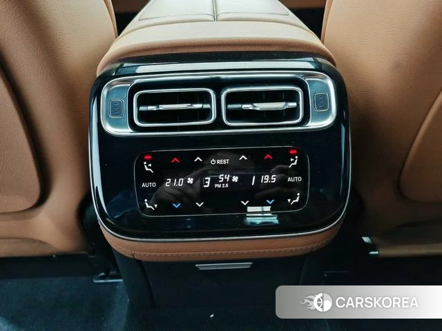 Mercedes-Benz S-class 2024 Черный из Китая